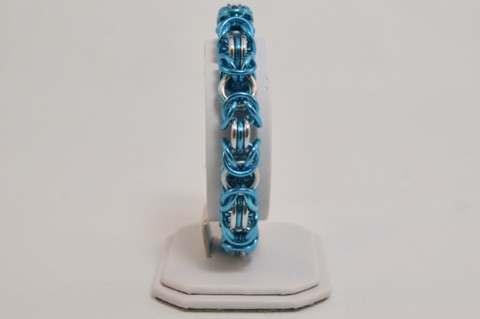 3-Connector Byzantine Bracelet in Light Blue Anodized Aluminum and Aluminum